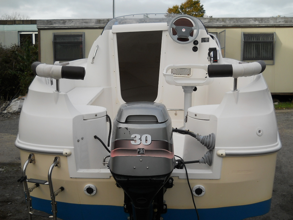 Quicksilver 470 Cruiser